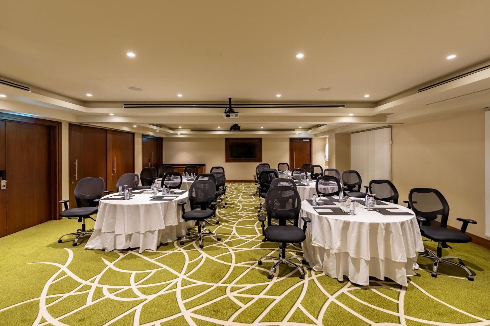 Courtyard By Marriott Riyadh Olaya Kültér fotó